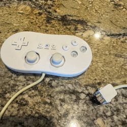 Nintendo Wii Classic Controller Gamepad White