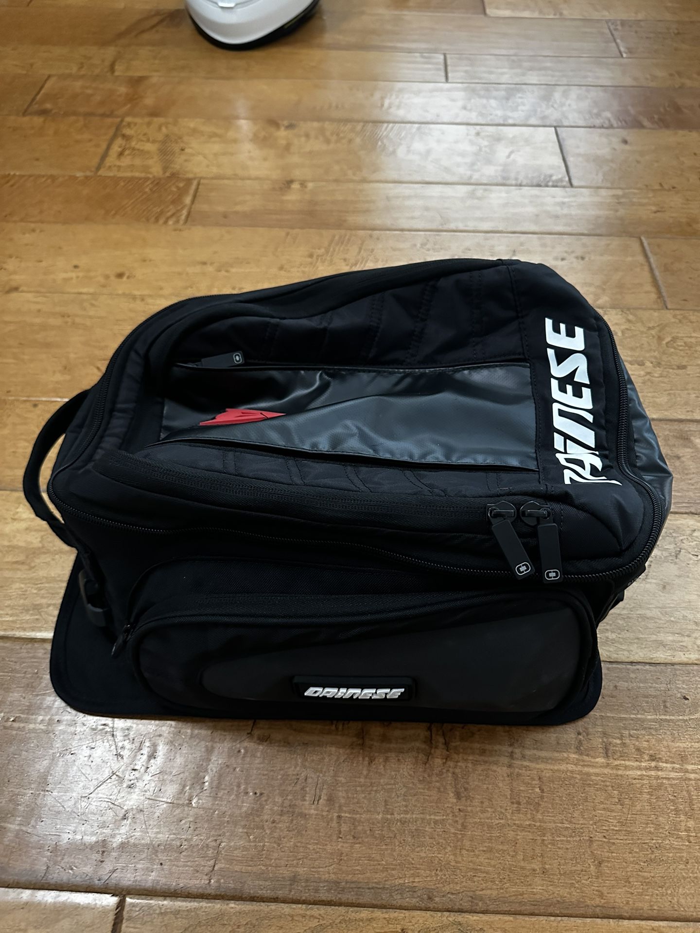 Dainese D-Tail Motorcycle Tail Bag for Sale in Manhattan Beach, CA 