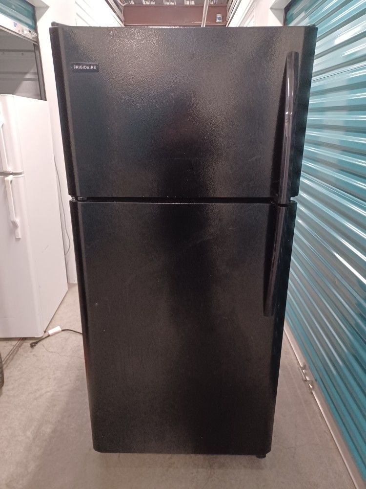 BLACK GARAGE FRIDGE