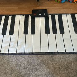 FAO Schwartz Piano