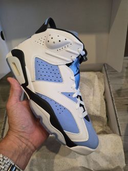 JORDAN 6 UNC SZ 10 NEW