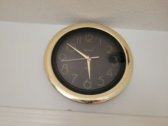 Ingraham Quartz Wall Clock