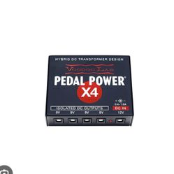 Voodoo lab X4 Pedal Board Power Supply