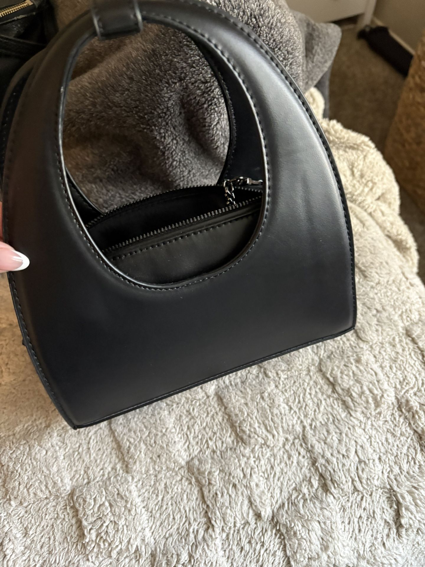 Black Zara purse