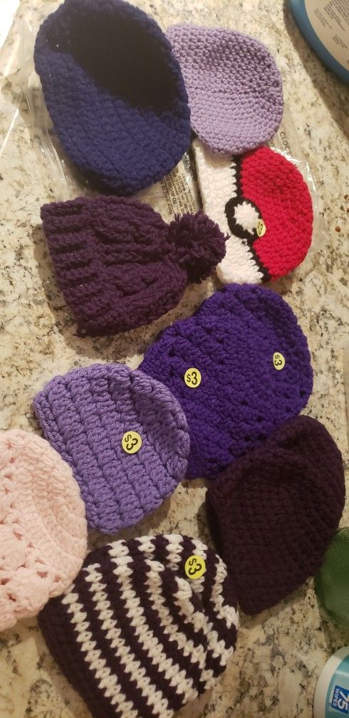 Crochet  Infant Beanies
