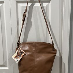 Stone Mountain Leather Bucket Shoulder Bag 