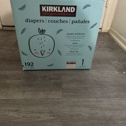 Kirkland Diapers Size 1