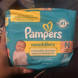 Pampers Swaddles