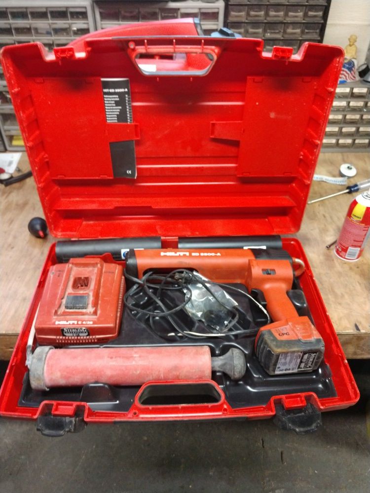 Hilti HIT-ED 3500-A cordless epoxy gun