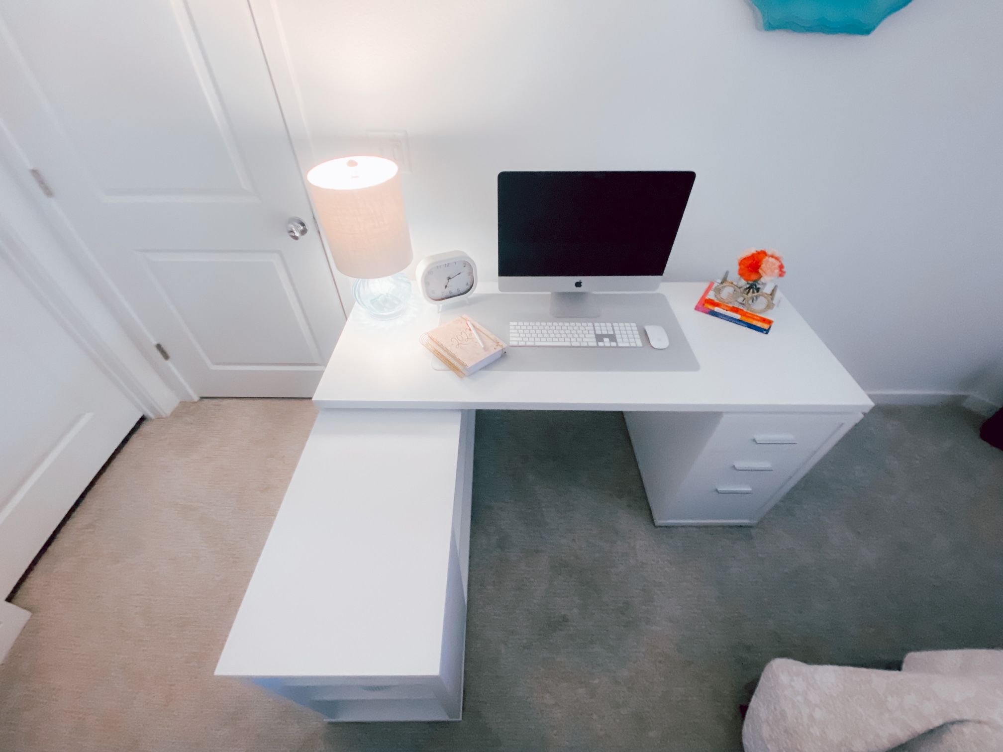 Office Desk, White, Left or Right Facing Corner