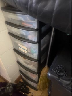 Dresser similar