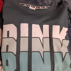 Medium over size pink Victoria secret good condition