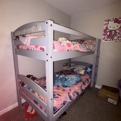Twin Bunk Bed 