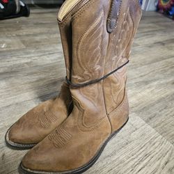 Boots Womens Size 8