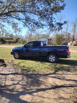 2006 Dodge Dakota