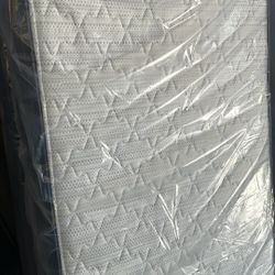 Twin Mattresses 