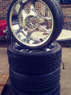 ^Corrected^** 22" Chrome 3-Spoke Custom Wheels with Tires – Set of 4 – Dual Drilled **