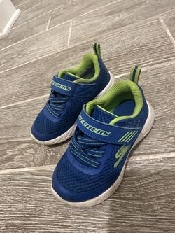Sketchers Size 7 Boy Shoes 