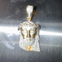 Jesus Piece 14k 9 Grams