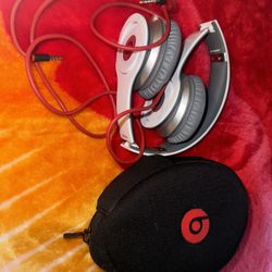 Beats By Dre Headphones 