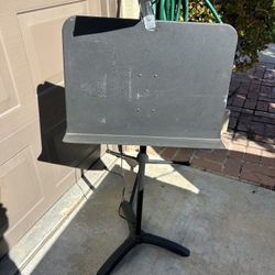 Adjustable Music Stand