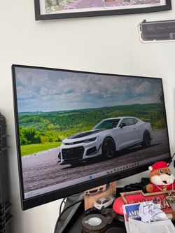 2 MSI and ThinkVision Monitors Near New - Offers Accepted