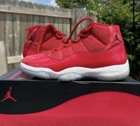 Jordan 11 Win Like 96 Dead stock Size 9.5