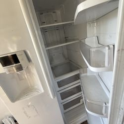 Refrigerator Samsung 