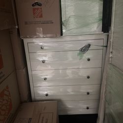 5 Drawer Dresser (top Drawer Makeup Drawer) 