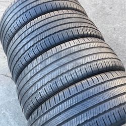235 45 18 Michelin Tires with 80% of useful life all 4 Seth de Llantas Con 80% de vida las 4
