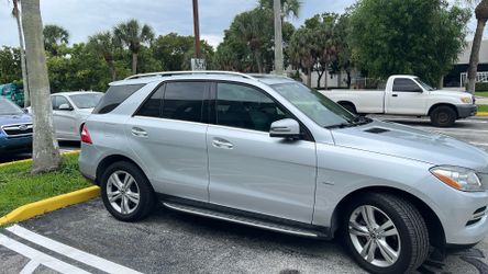 2012 Mercedes-Benz ML-Class