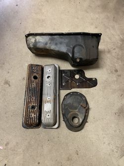 Chevy Small Block 350 Oil Pan & Valve Cover Lot
