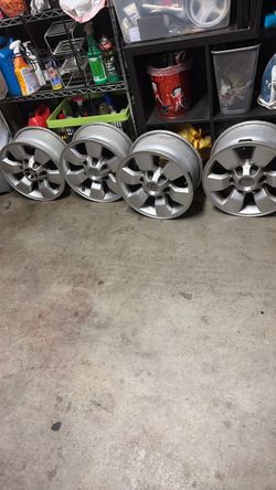 4Runner stock rims