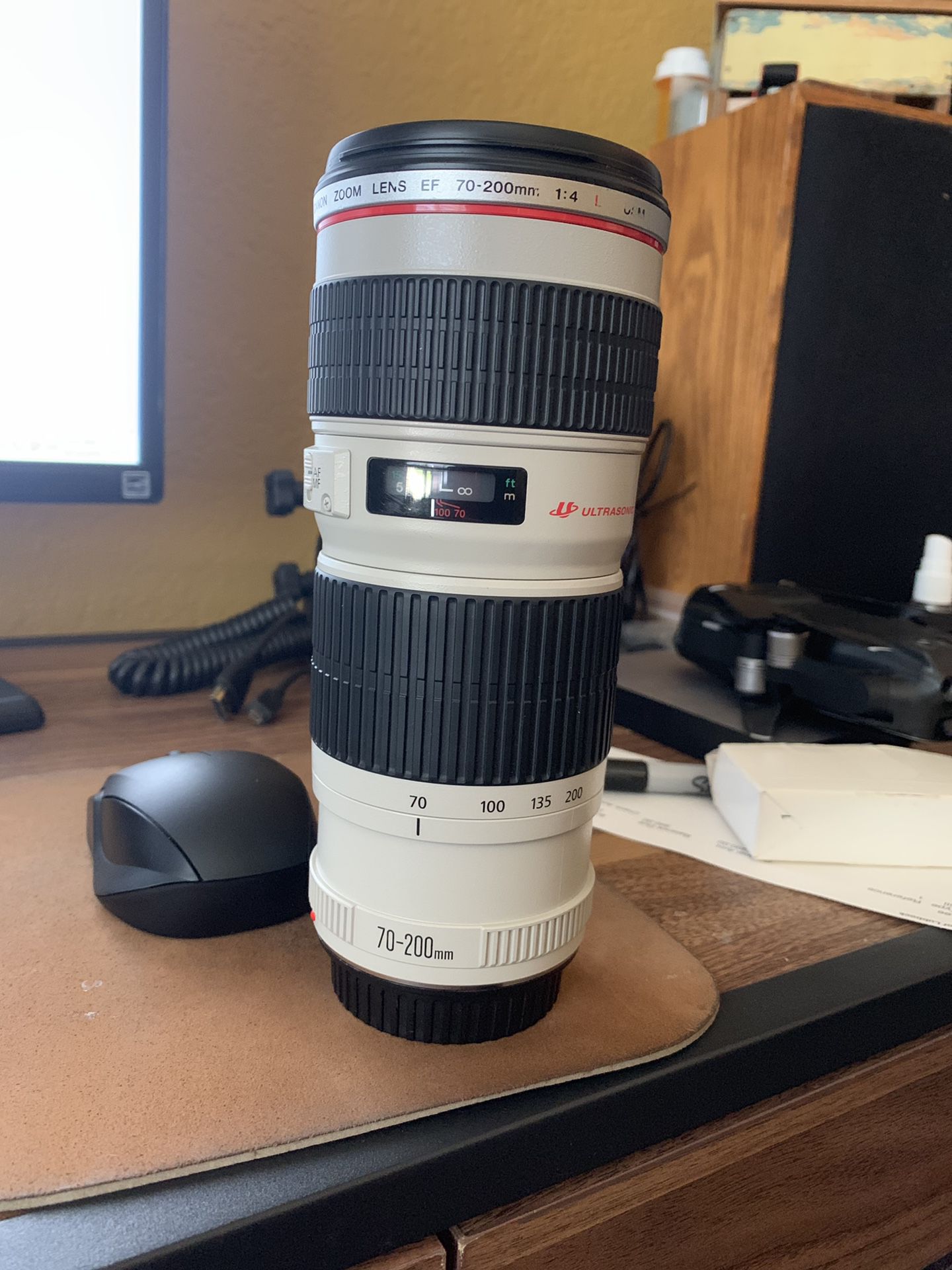 Canon EF 70-200 f4 no IS used