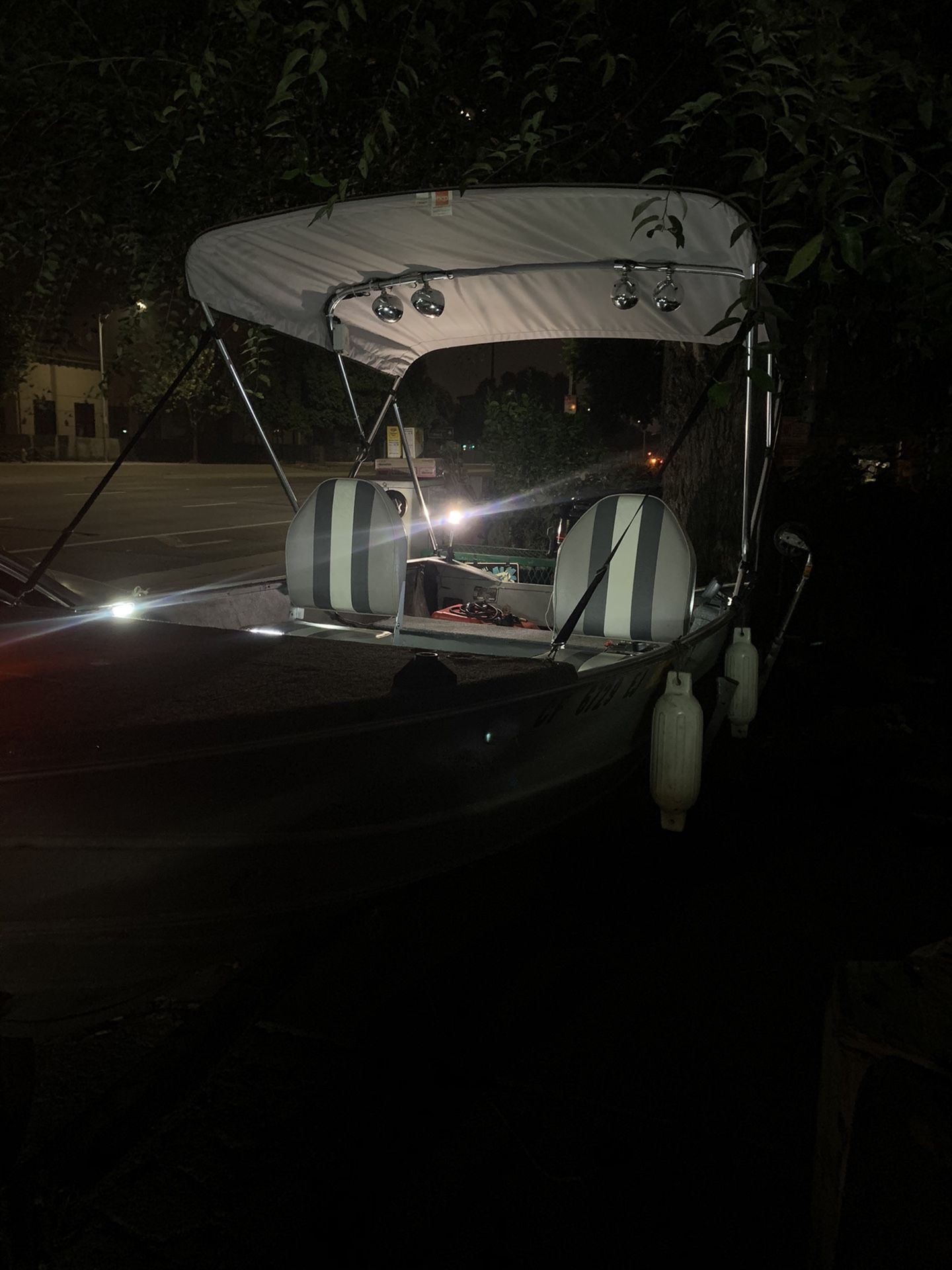 14Ft Aluminum boat with a Mercury 25hp four stroke Outboard