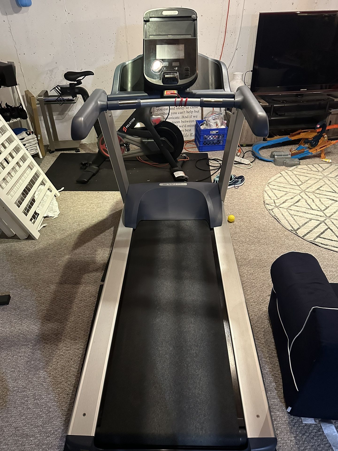 Precor trm 445 Precision Series Treadmill