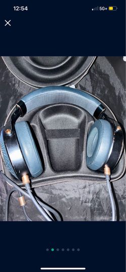 FOCAL CELESTEE  HEADPHONES