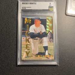 Black Friday Special—Mickey Mantle Cards