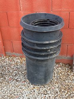 Black Plastic Nursery Pots Set
