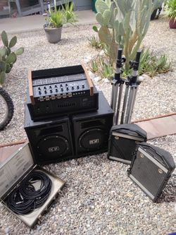 Ross/Peavey PA System