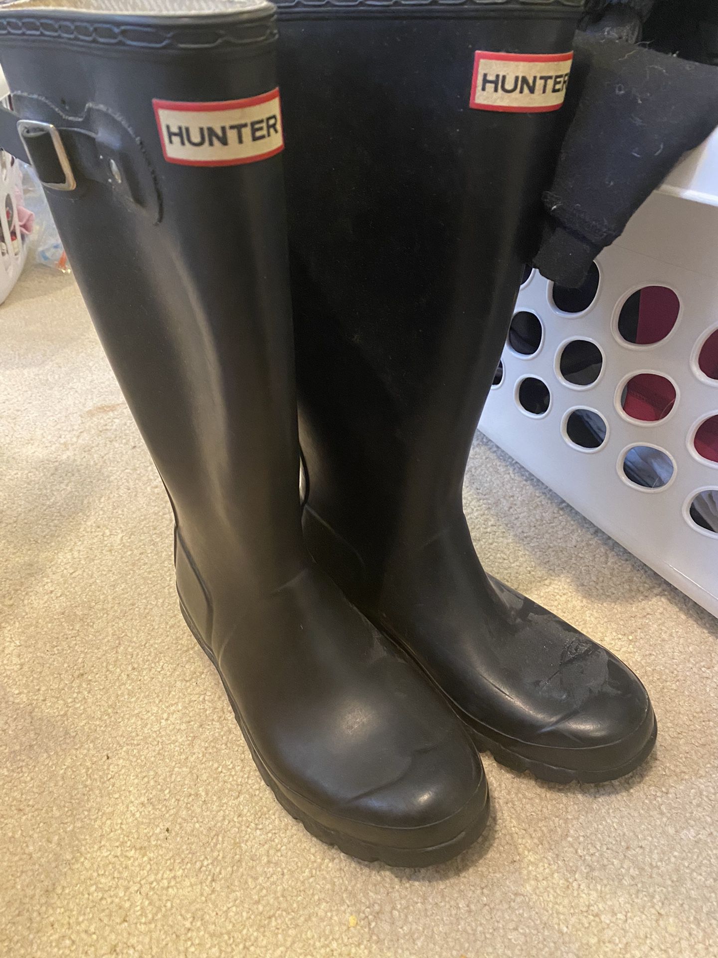 Black Hunter boots fits Womens 6