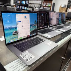 MacBook Pro 16 inch 2.6Ghz i7 16GB RAM 512GB SSD 2019 with Store Warranty and Financing Available