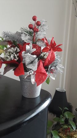 Christmas flower pots