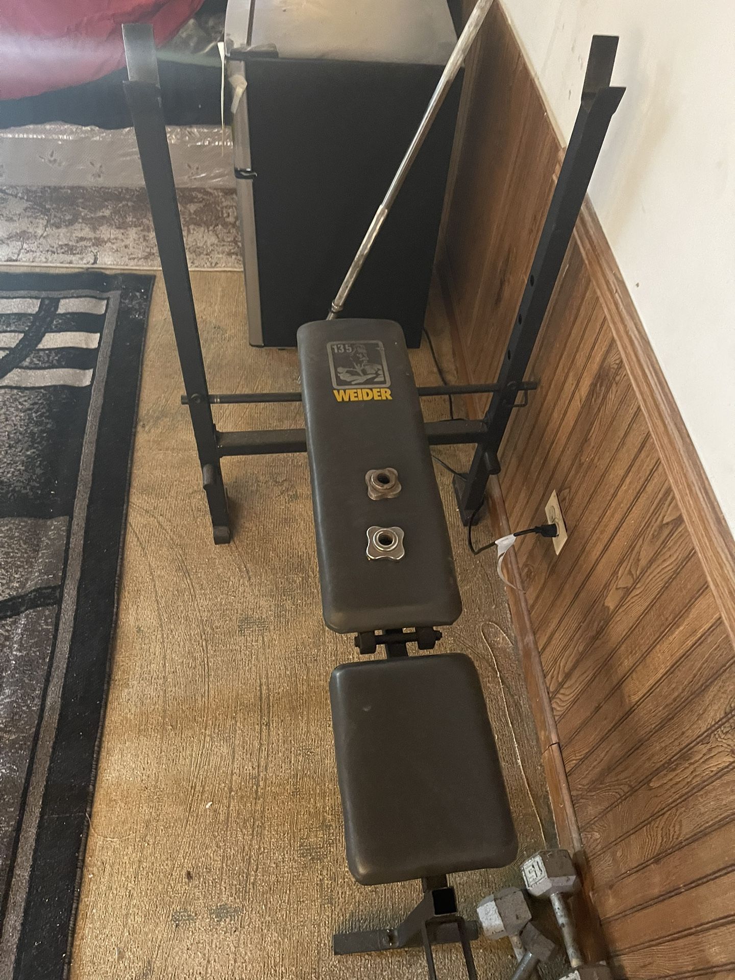 Bench And Weight W Bar