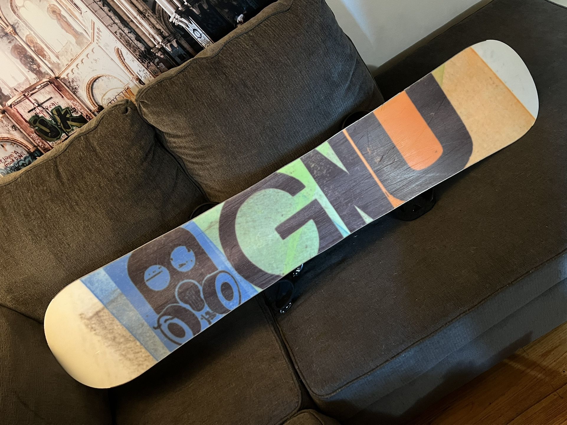 GNU Snowboard (something Gnu Model) Size 156