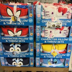 Pillow And Throw Set