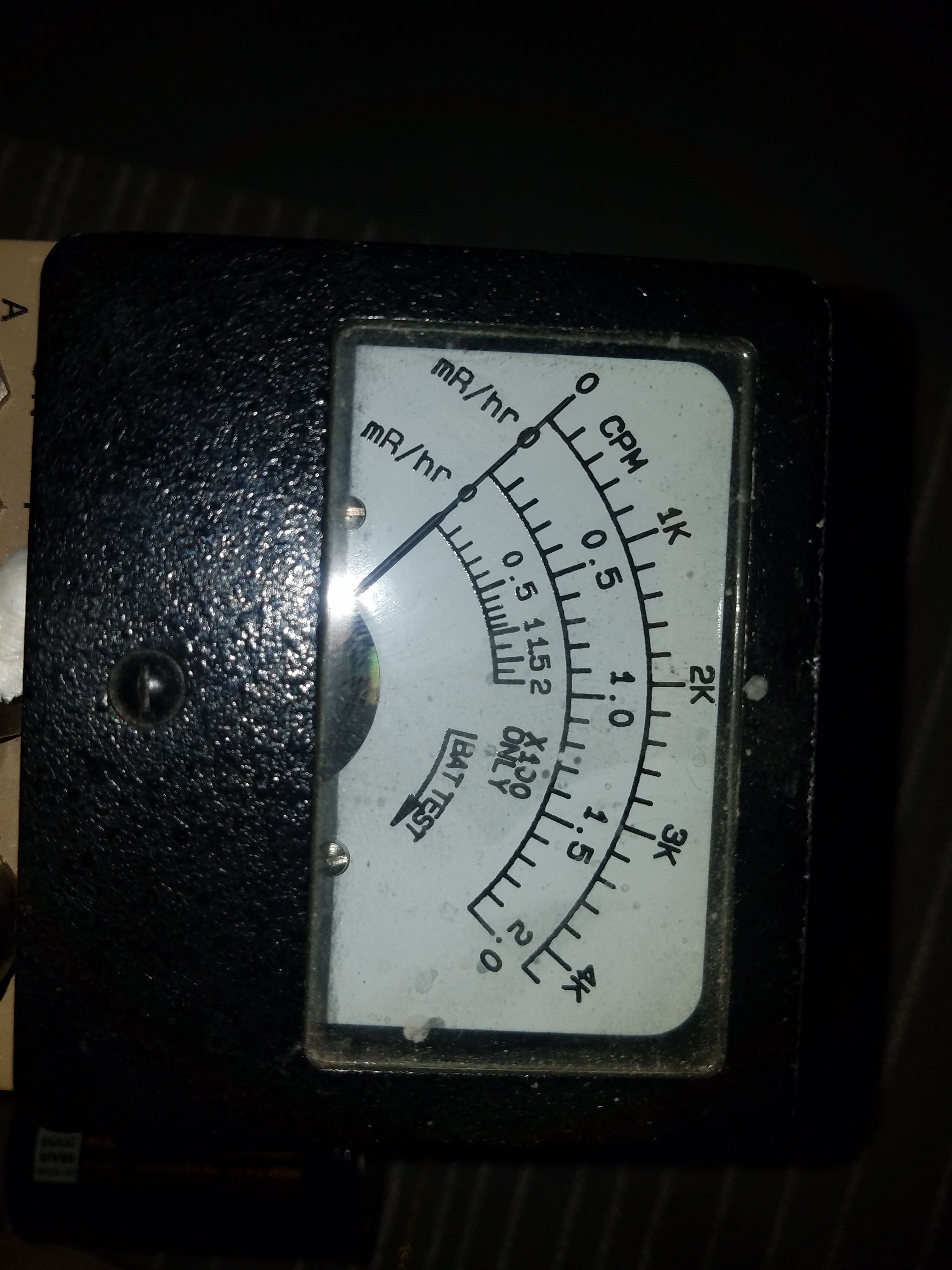 Geiger counter Ludlum 3 with 44-9 pancake probe
