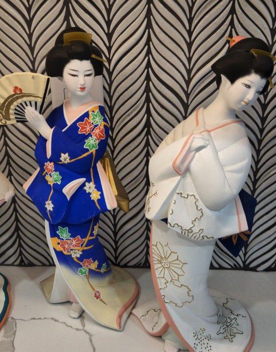 Lot of 5 Japanese bisque dolls.

Vintage Bisque Dolls 

