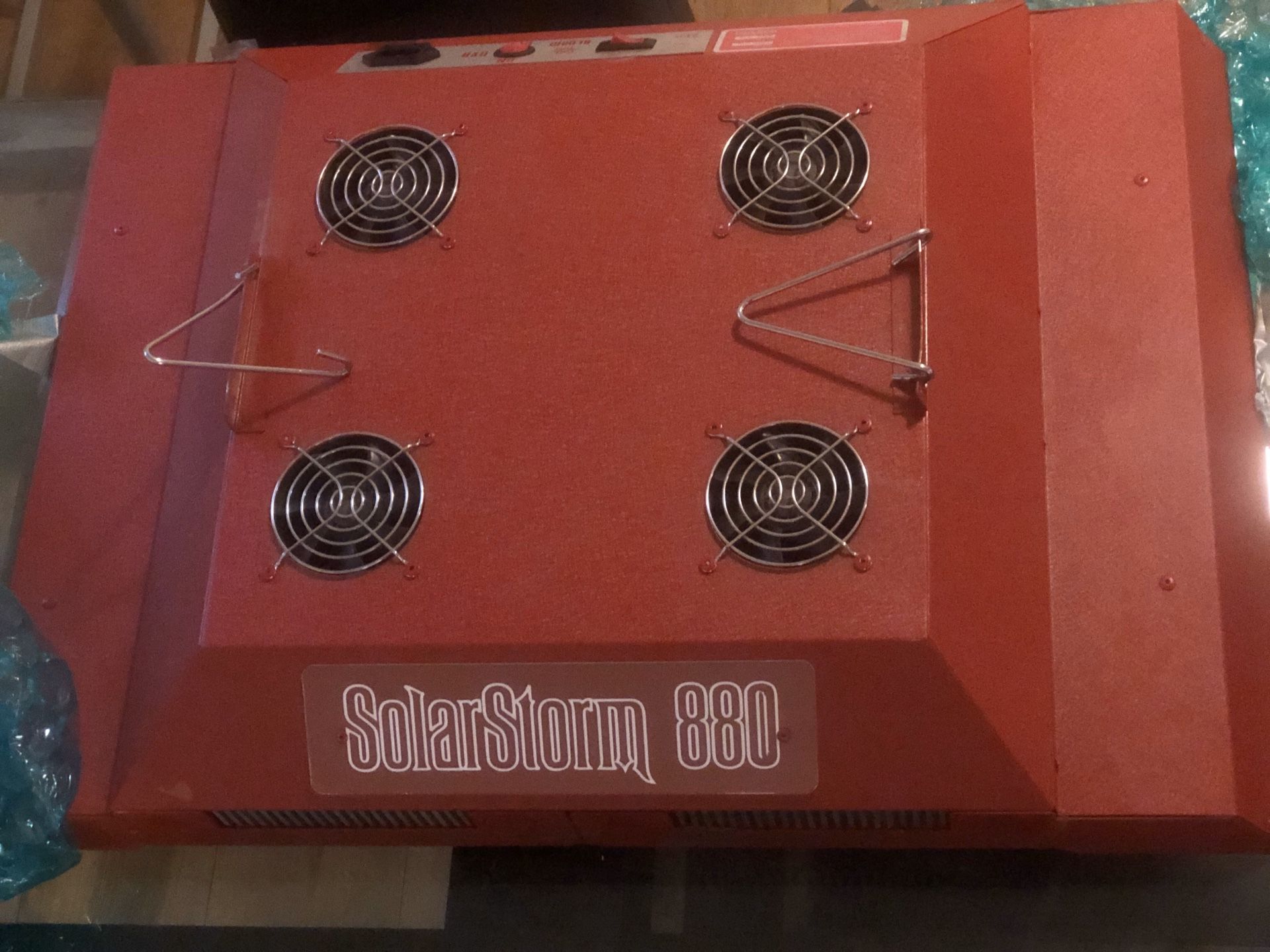 Grow Light Solar Storm 880