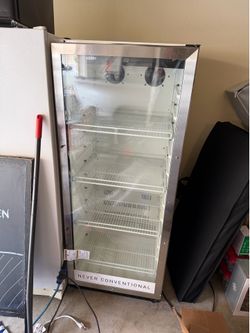 Commercial single door fridge
